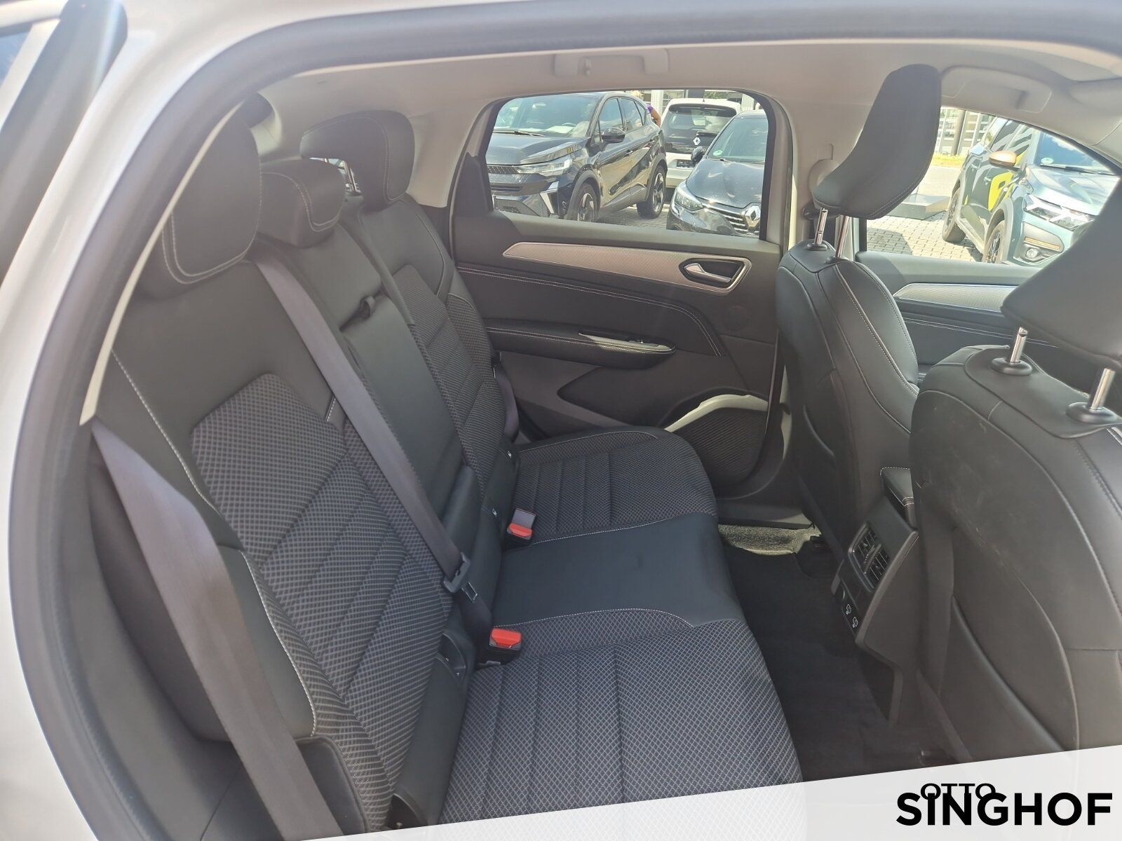 Fahrzeugabbildung Renault Arkana Techno Mild Hybrid 140 EDC