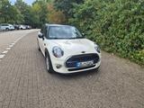 MINI Cooper + Navi + 8-fach bereift + Extras - MINI MINI Gebrauchtwagen in Düsseldorf