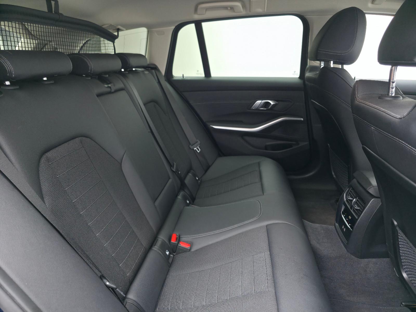 BMW 330 i Touring Steptronic LED NAVI SHZ LHZ, миниатюра 19