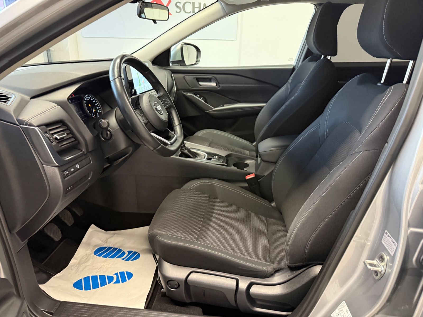 Fahrzeugabbildung Nissan Qashqai Acenta Nissan Connect Winter
