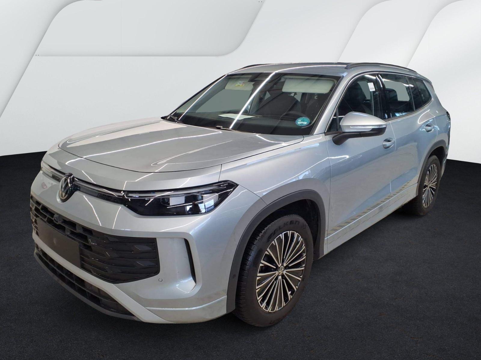 Volkswagen Tayron 1.5 eTSI 110 kW Life AHK 7Sitze Matrix