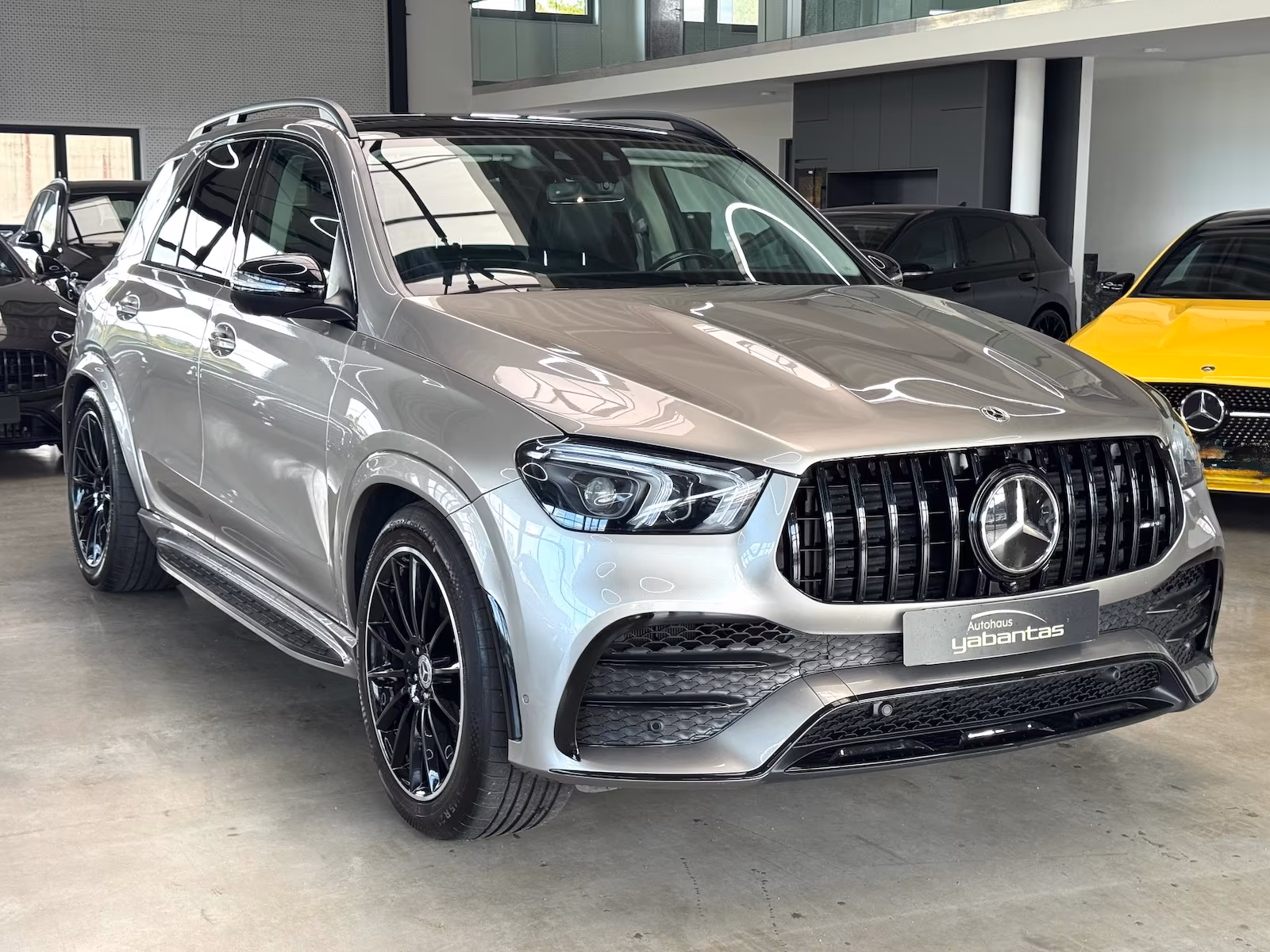 Mercedes-Benz GLE 400 d 4M AMG Night DISTRONIC+ Pano 360° AHK 
