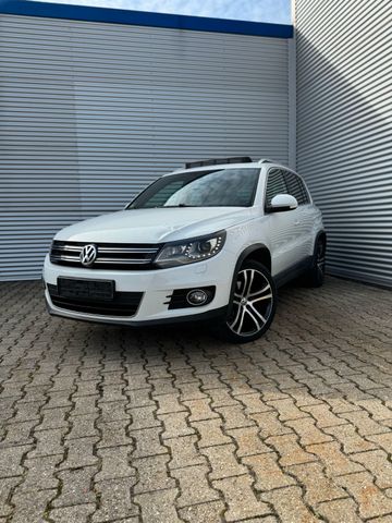 Volkswagen Tiguan Lounge Sport & Style BMT 4Motion