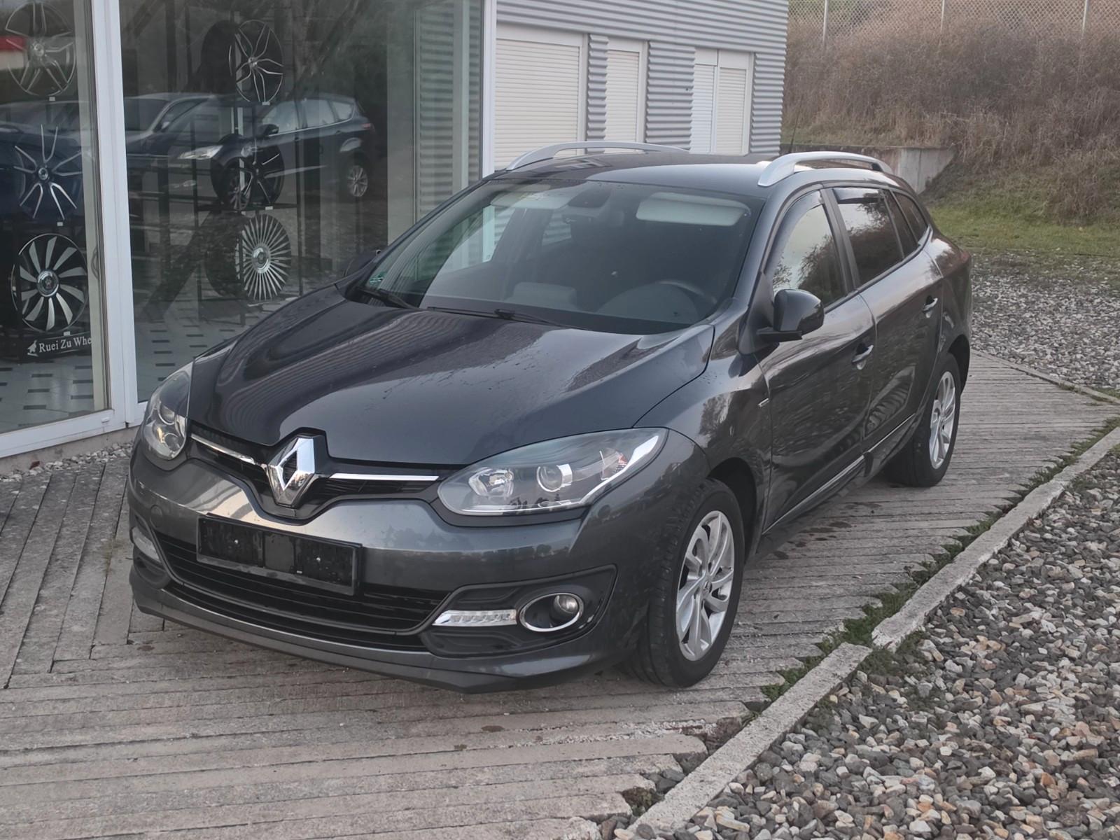 Renault Megane 2014 — вигляд ззаду