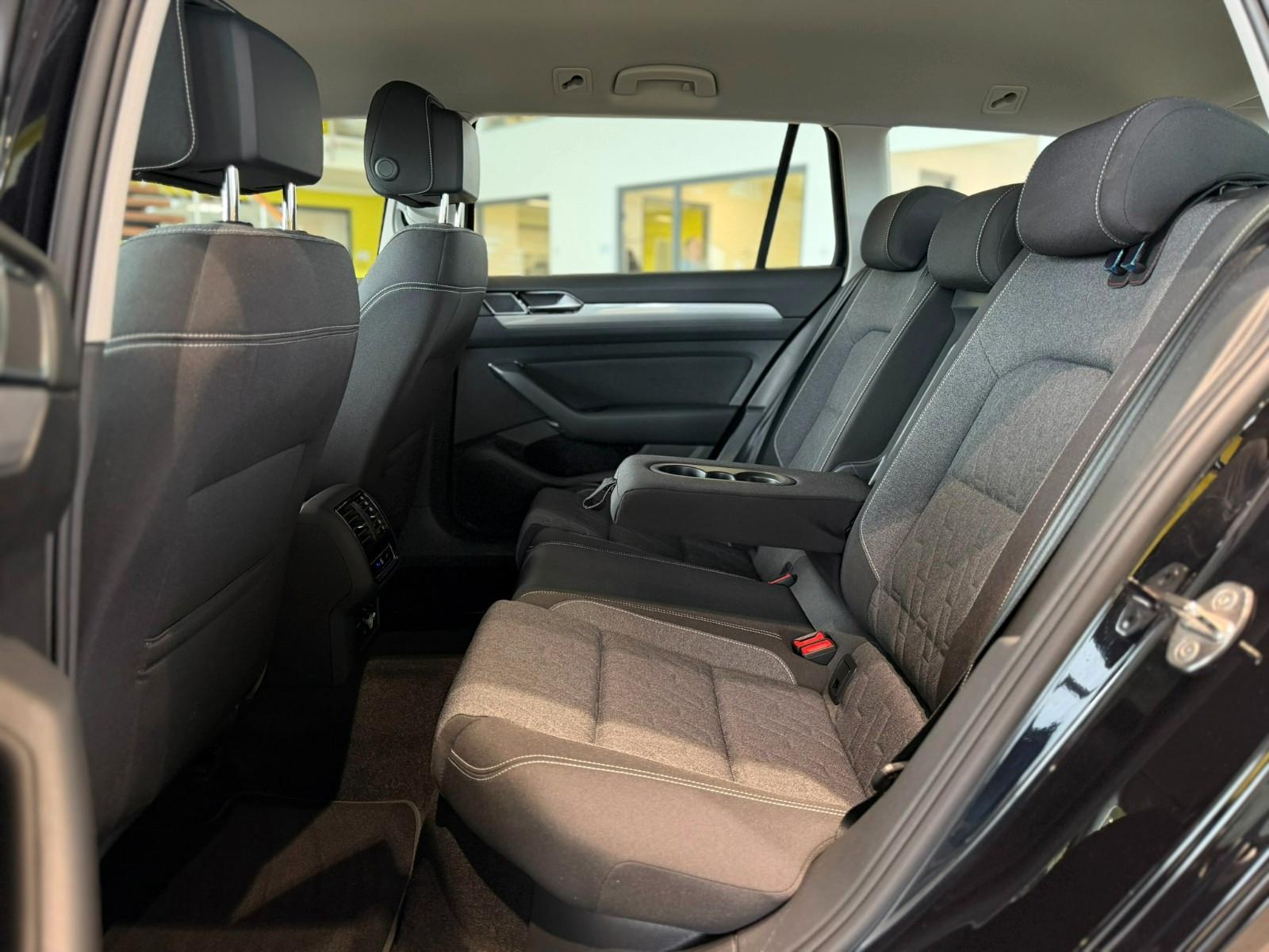 Volkswagen Passat Business*Massage*ACC*HUD*AHK*, миниатюра 24