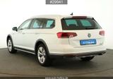 Volkswagen Passat Variant 2.0 TDI Alltrack 4M #DSG#ACC#LED# - weiße Volkswagen Passat Alltrack
