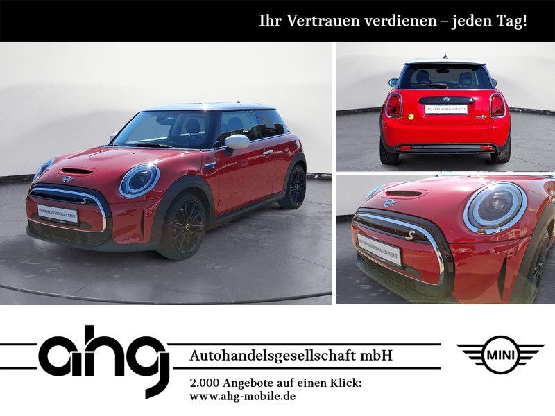 MINI Cooper SE. Classic Trim Panorama Navigation Plus