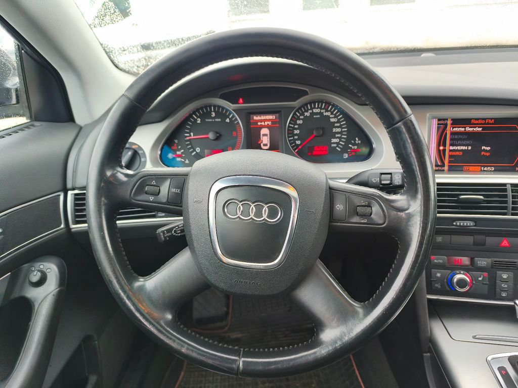 AUDI A6 11