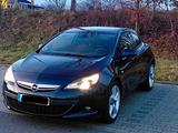 Opel Astra GTC 1.4 Turbo 103kW -