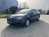 Toyota Avensis Combi 1,8-l*KLIMAAUT*SHZ*XENON*KAM*NAV* - gebrauchte Toyota Avensis aus dem Jahr 2012