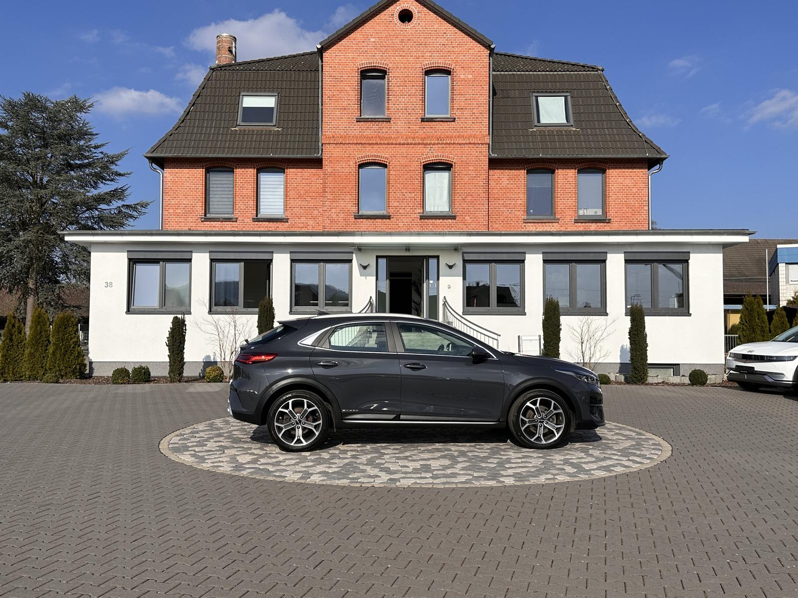 Kia XCeed Spirit Plug-in Hybr BI-LED SHZ CAM 18"