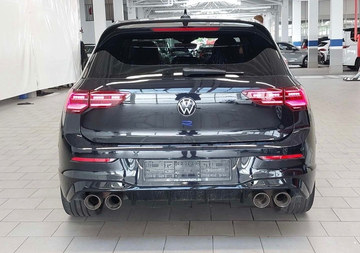 Volkswagen Golf VIII Lim. R 20 Years 4Motion 333 PS foto 4