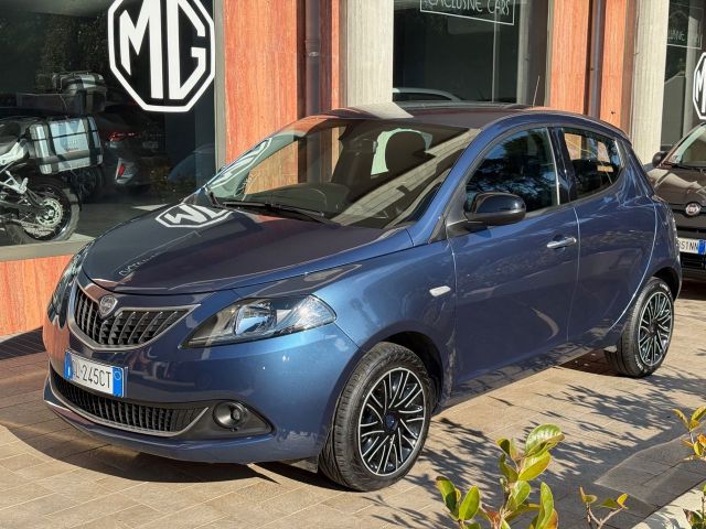 Другие Lancia Ypsilon Hybrid 1.0 cc 70 cv 5 porte Gold