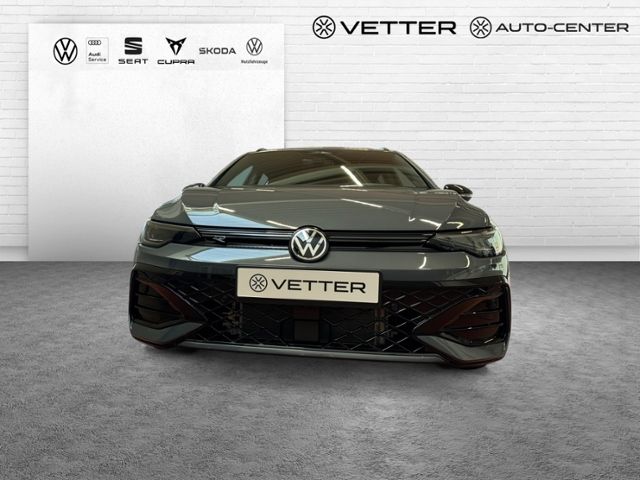 Fahrzeugabbildung Volkswagen Golf Variant R-Line 1,5 l eTSI OPF 110 kW (150 P