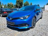 Toyota Auris Touring Sports 1.8 Hybrid - Heckschaden  - Toyota Auris Touring Sports aus 2018