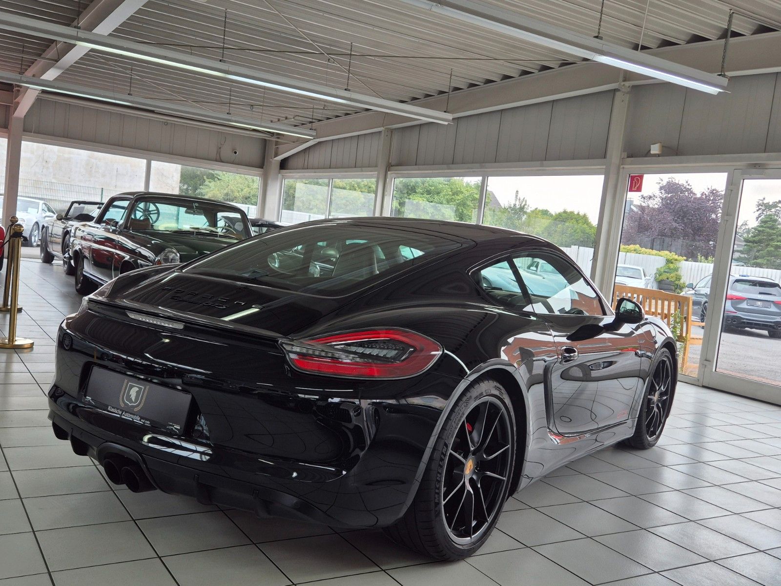 Fahrzeugabbildung Porsche Cayman GTS "All Black"/Approved/Schalter/1A Zust