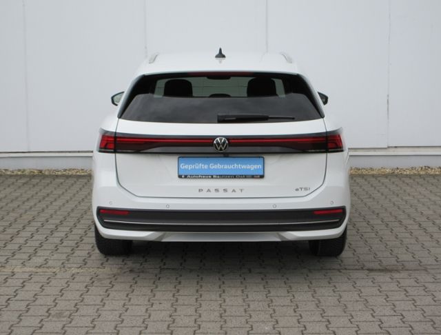 Passat Variant 1.5 eTSI DSG IQ.DRIVE/AHK/LED/NAV