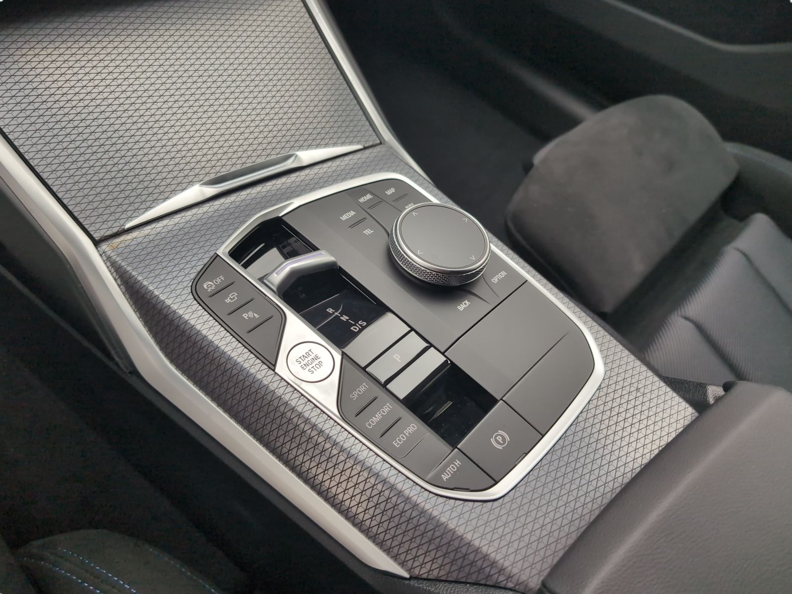 BMW 320 - Bild 14