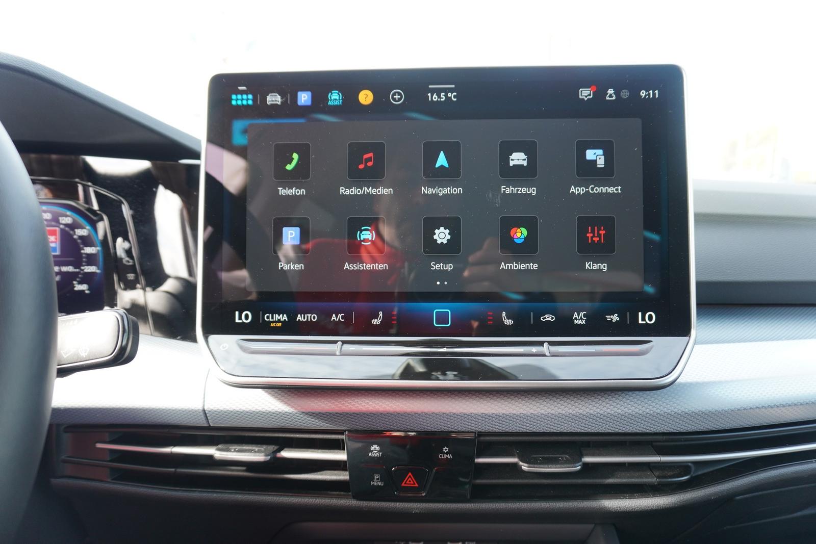 Volkswagen Golf VIII 1.5 eTSI Goal DSG LED Navi App-Connect, миниатюра 24
