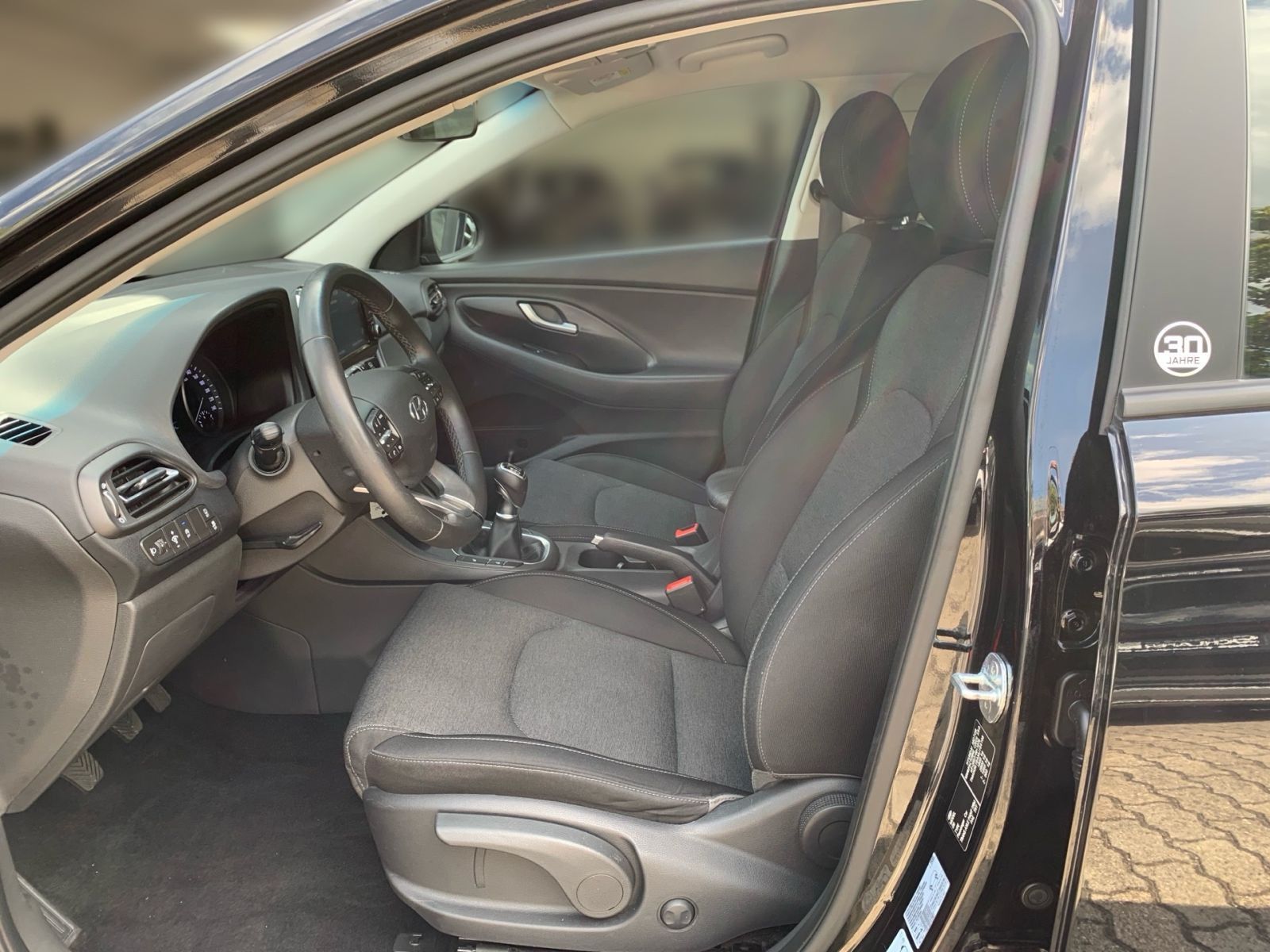 Fahrzeugabbildung Hyundai i30 1.0 T-GDI Edition 30 8x bereift