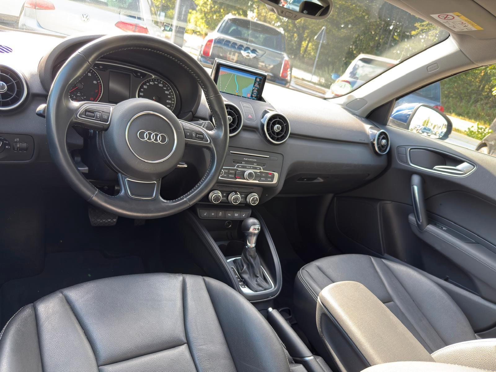 Audi A1 Sportback Sport 1,4 S-TronicLEDLeder SHZ Navi