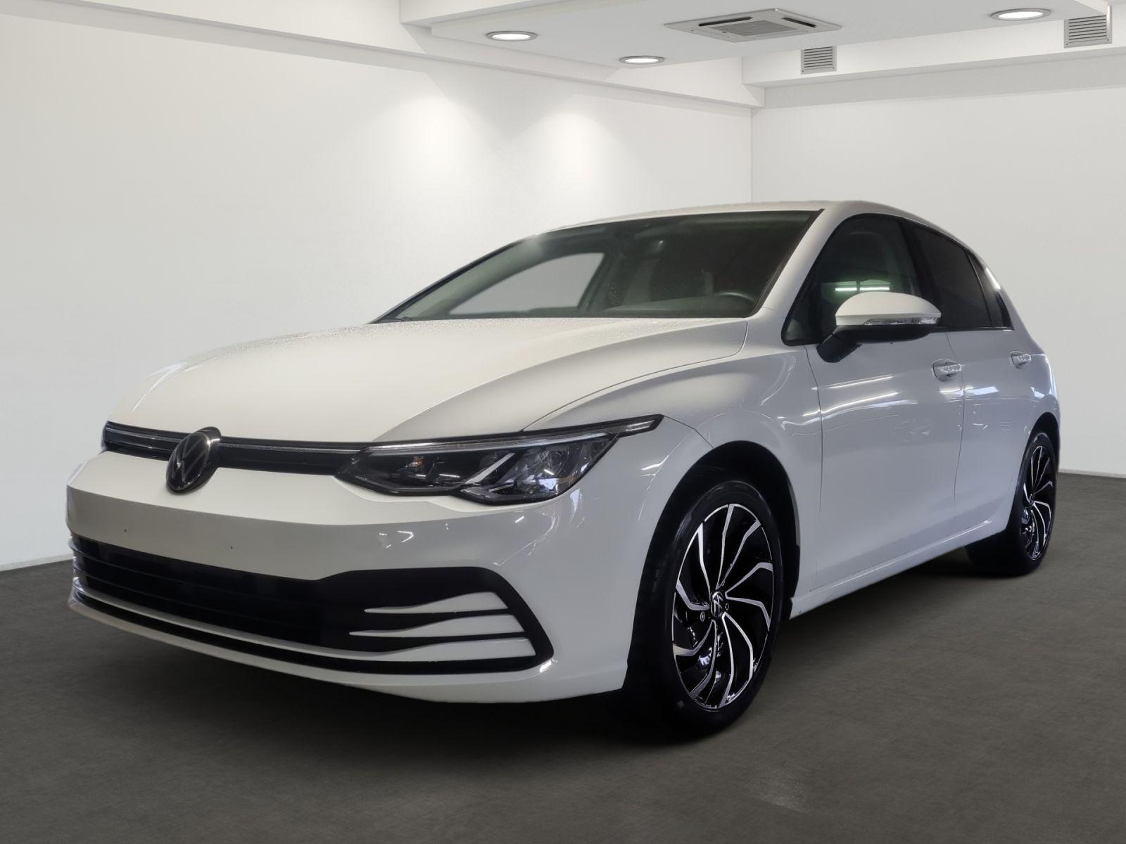 Volkswagen Golf VIII 1.0 TSI Life DigitalCockpit LED