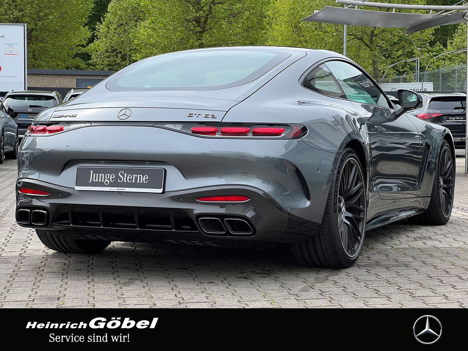 Fahrzeugabbildung Mercedes-Benz AMG GT 63 4M+ PREMIUM+ PANO HUD BURMESTER DISTRO