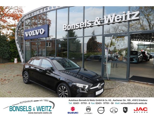 Mercedes-Benz A 180 Navi digitales Cockpit LED Apple CarPlay A