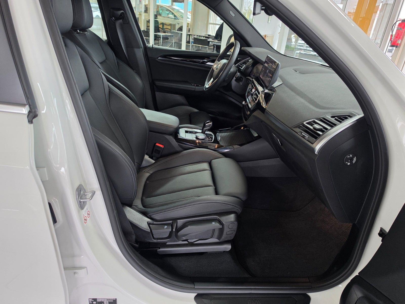 BMW X3 xDrive 20d AUT./LED/CAM/DAB/LIVE COCKPIT foto 14