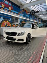 Mercedes-Benz C 180 BlueEFFICIENCY Kompressor 2013 - Mercedes-Benz Kompressor