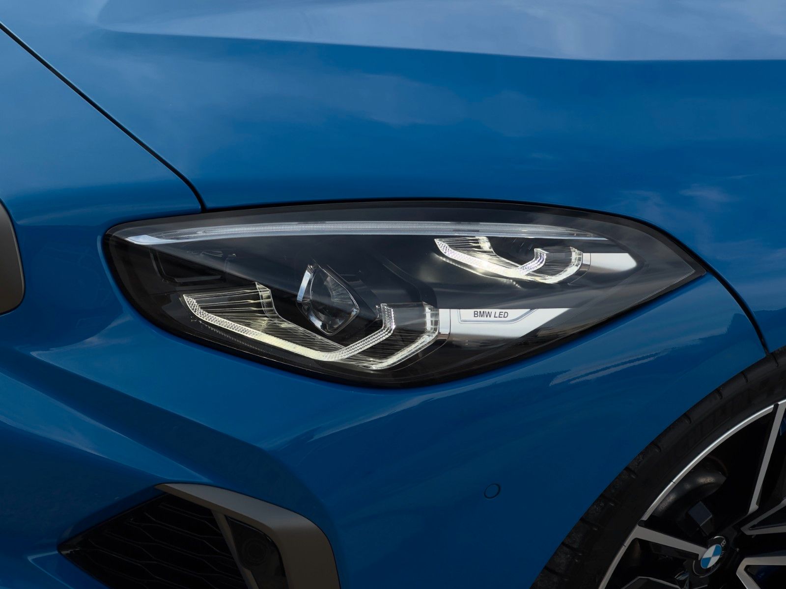 Fahrzeugabbildung BMW Z4 M40i CarPlay Adap. LED H&K HUD ACC LHZ