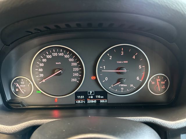 BMW X3 *xDrive*TEMPO*NAVI*2-ZONEN*BI-XENON*