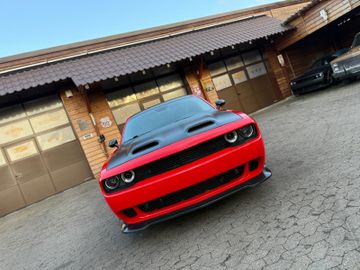 Dodge Challenger - 10