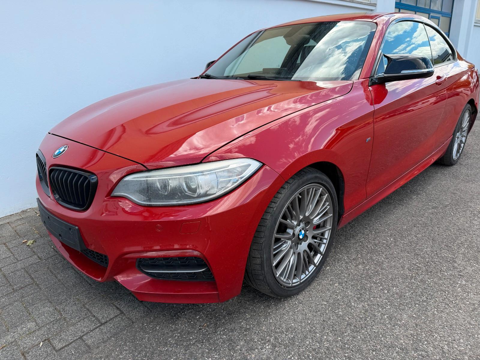 BMW M2 Coupe M235 i