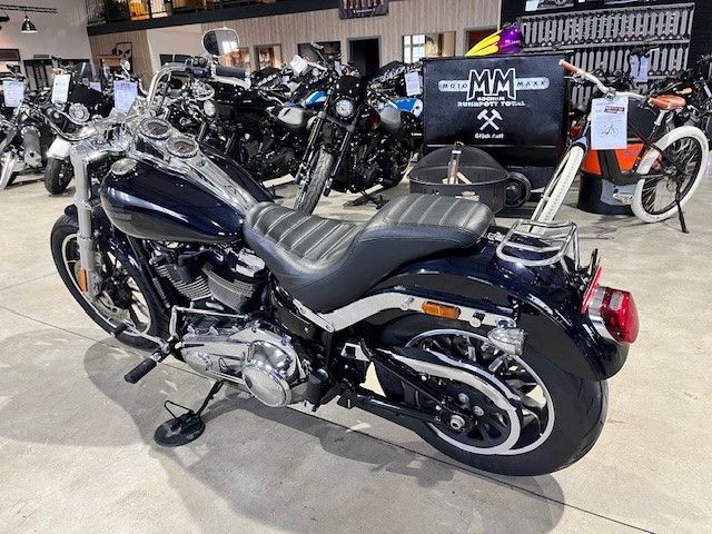 Fahrzeugabbildung Harley-Davidson FXLRS Low Rider 107cui M8