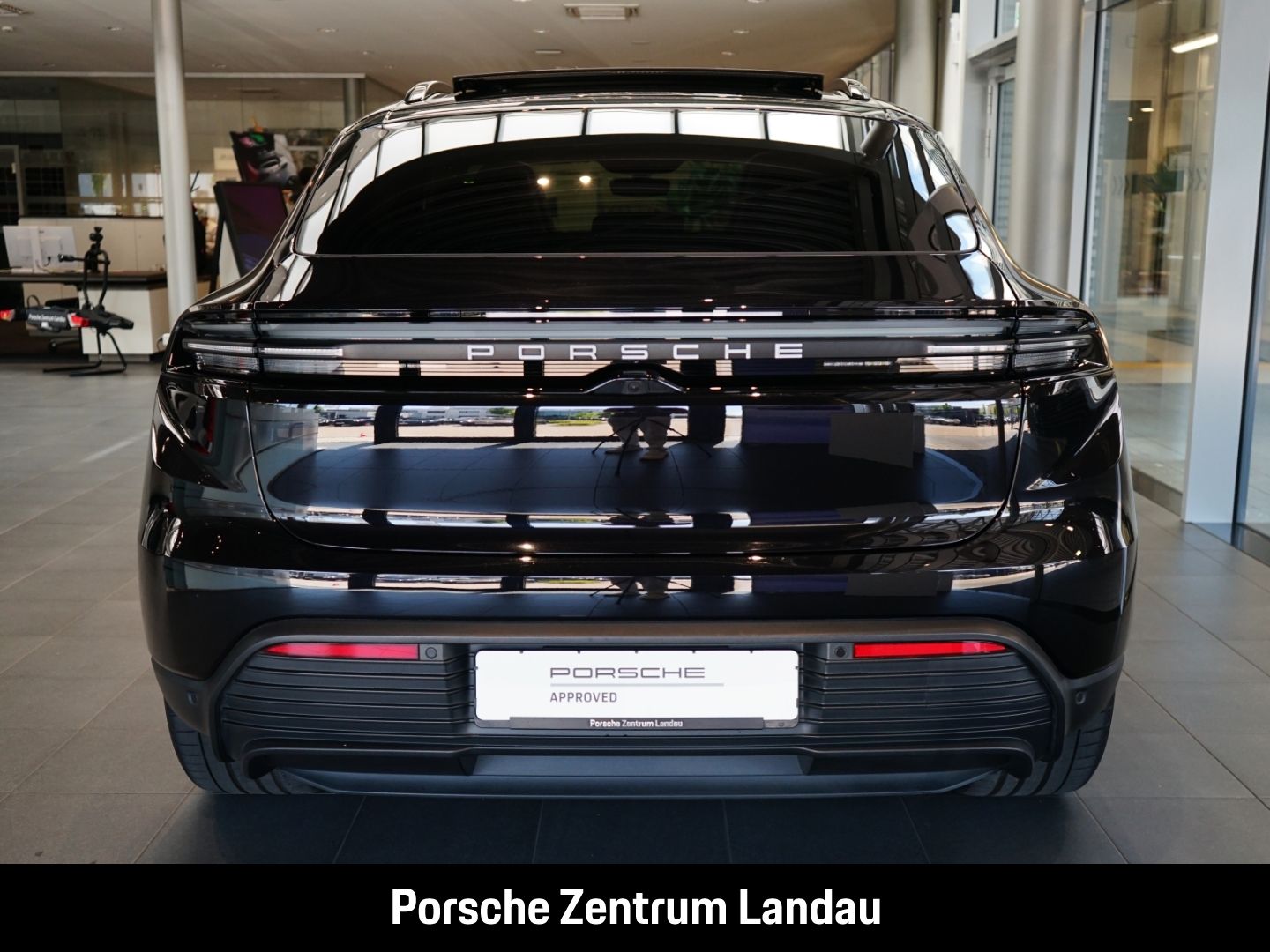 Porsche Macan Rückfahrkamera Panorama BOSE nur 15.990 km foto 3