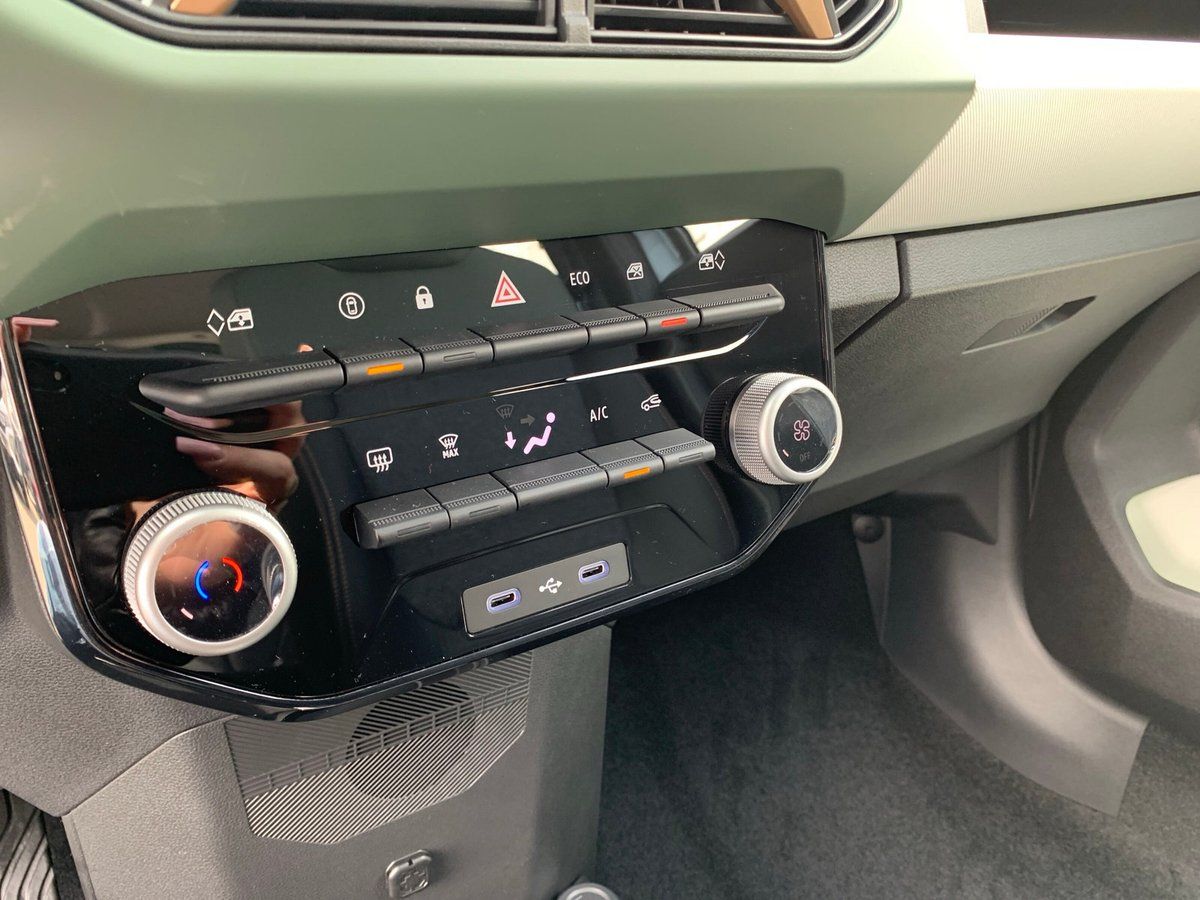 Dacia Spring - Bild 17