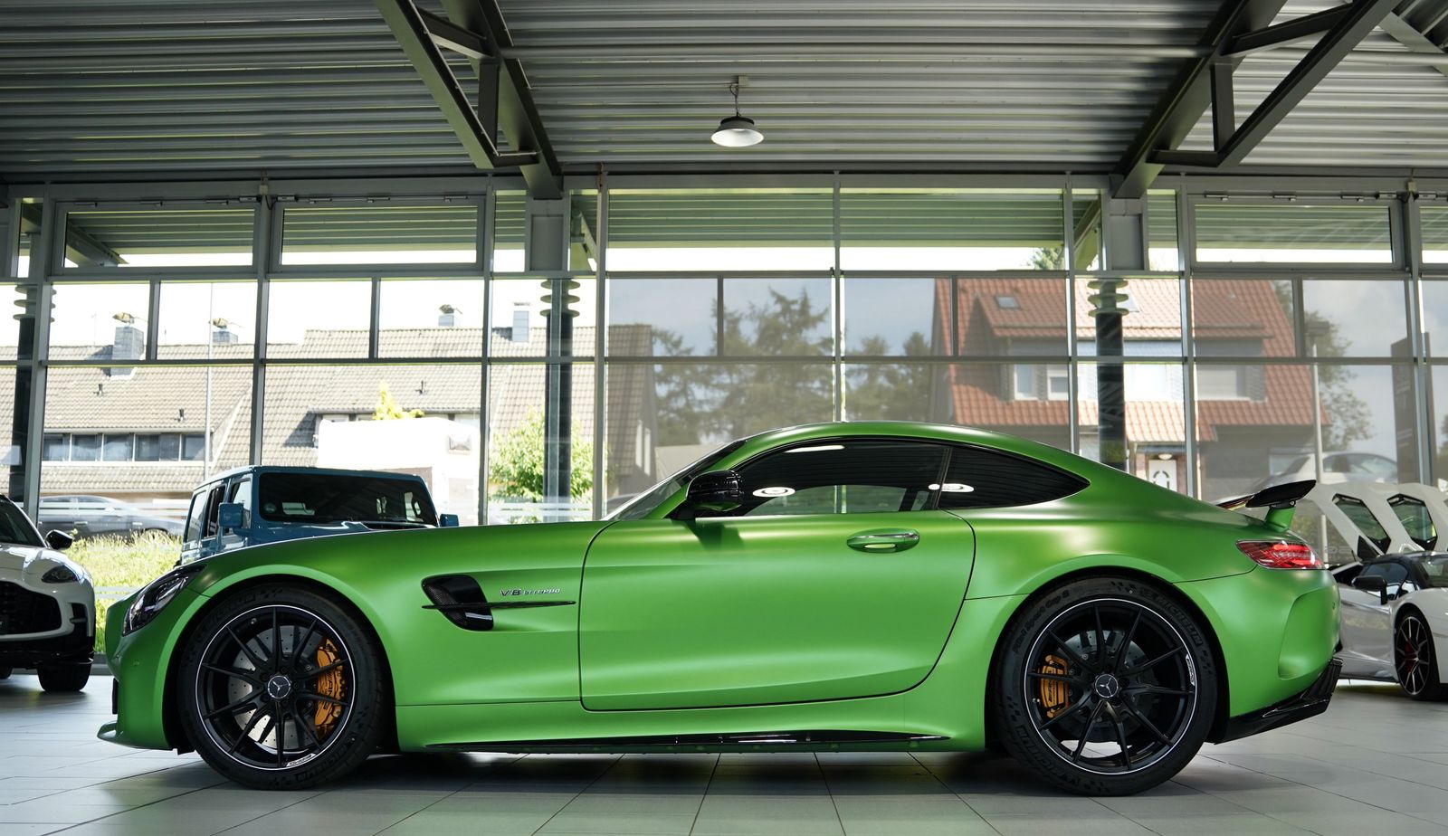 Mercedes Benz Amg Gt R