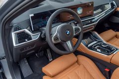 BMW X6 – 12 / 35