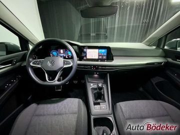 Volkswagen Golf VIII 1.0 TSI Move 6-Gang Garantie b Navi