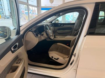 Volvo XC60 - 12