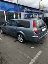 Ford Mondeo 2.0 Ambiente Tüv - Ford Mondeo aus 2003: 2.0
