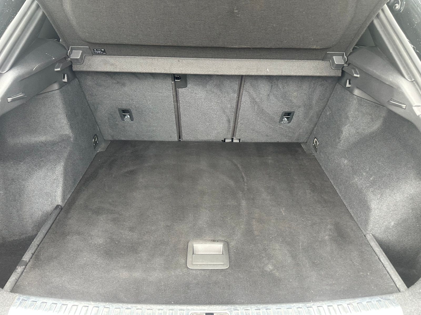 Fahrzeugabbildung Audi Q3 35 TFSI S LINE SPORTPAKET*MOD.2020+VIRTUAL*