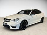 Mercedes-Benz C 63 AMG Performance Package Plus ACC AUT KlimaA - Mercedes-Benz C-Klasse aus 2011: AMG