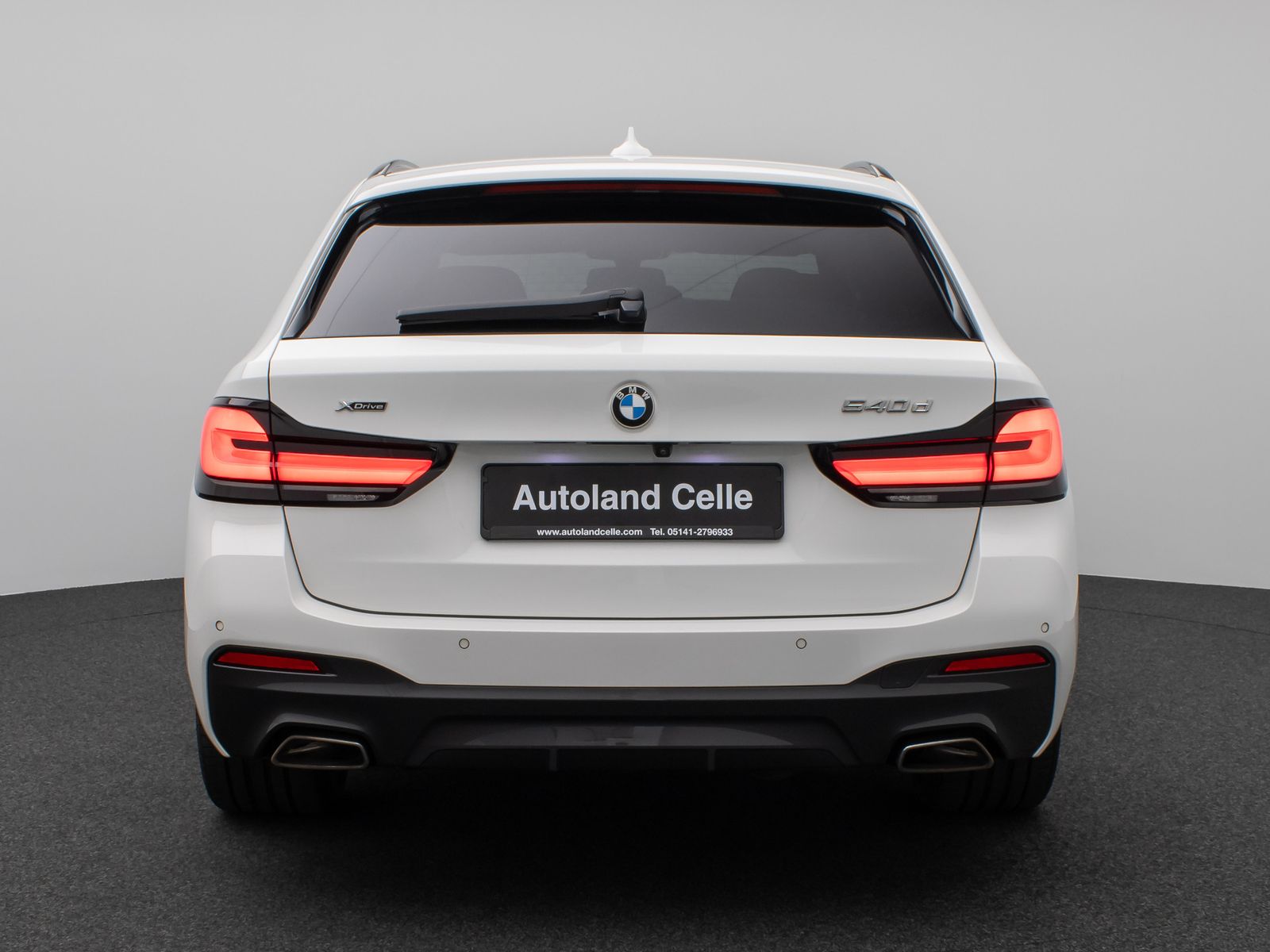 Fahrzeugabbildung BMW 540d xD M Sport Panoram Kamera Laser HUD H/K 19"