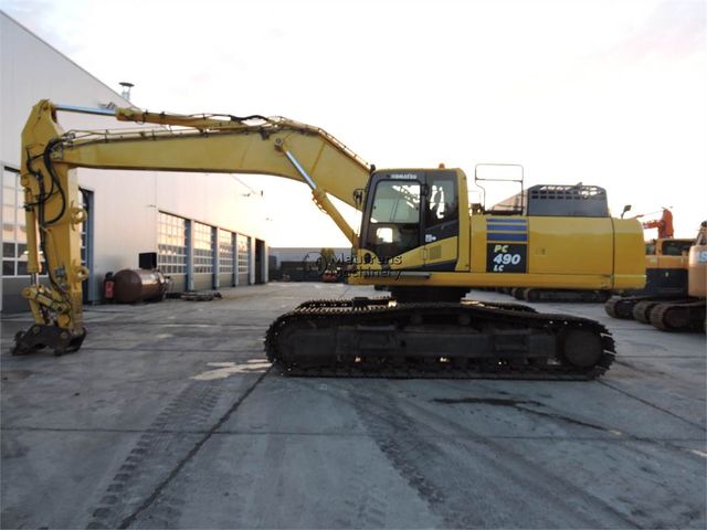 Komatsu PC490LC-10