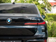 BMW 740 – 10 / 35
