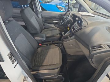 Bild 13 Ford Tourneo Connect Kombi L2 Trend AHK Navi Xenon DA