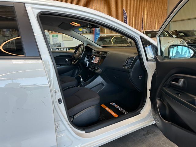 Kia Rio Dream Team *Kamera*Lenkradheizung*