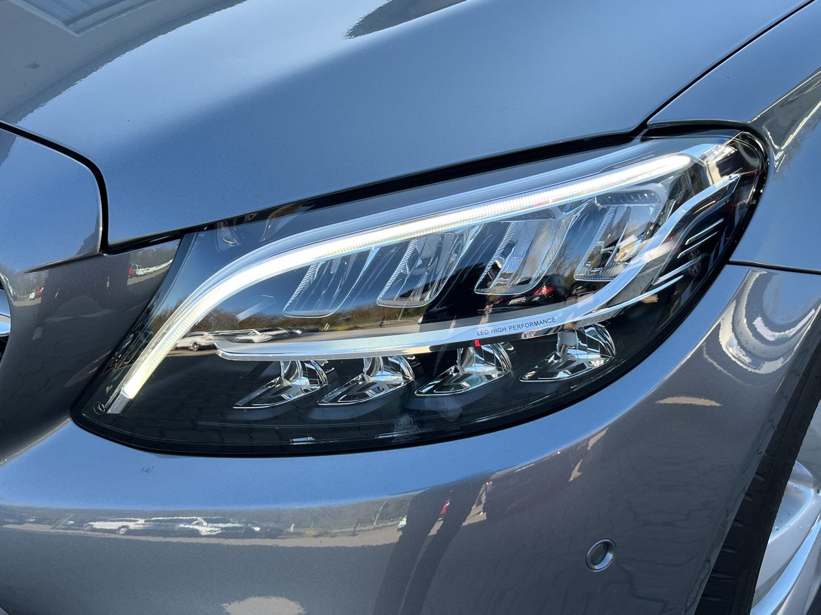 Fahrzeugabbildung Mercedes-Benz C 180 Avantgarde*LED*PDC*Kamera*SHZ*9G-Aut.**